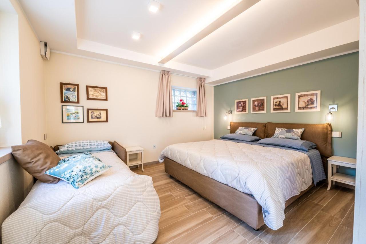 Il Nido Degli Usignoli Hotell Peschiera del Garda Exteriör bild