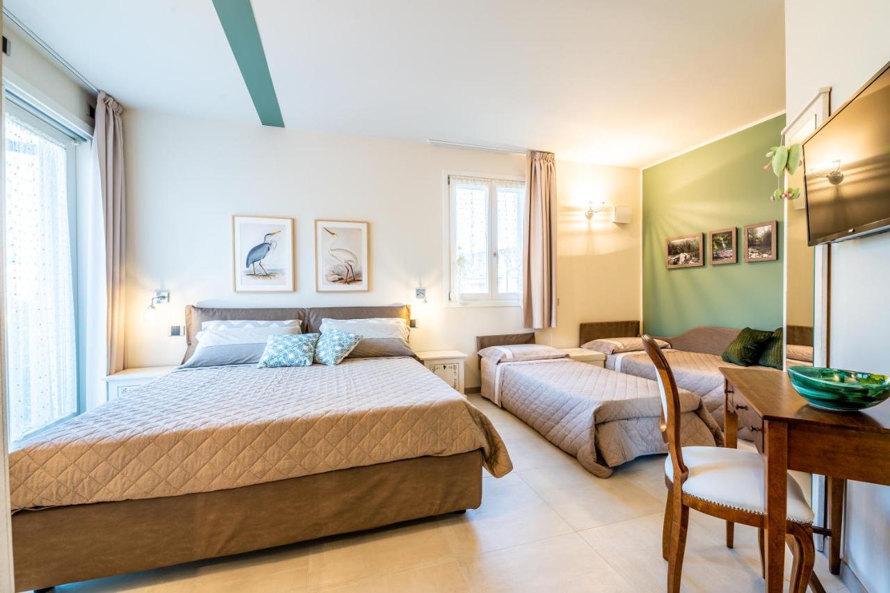 Il Nido Degli Usignoli Hotell Peschiera del Garda Exteriör bild