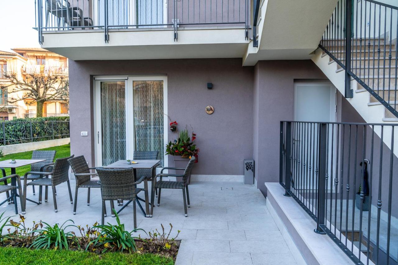 Il Nido Degli Usignoli Hotell Peschiera del Garda Exteriör bild
