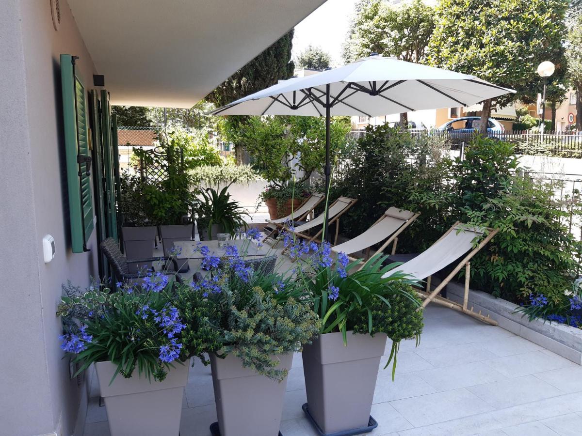 Il Nido Degli Usignoli Hotell Peschiera del Garda Exteriör bild